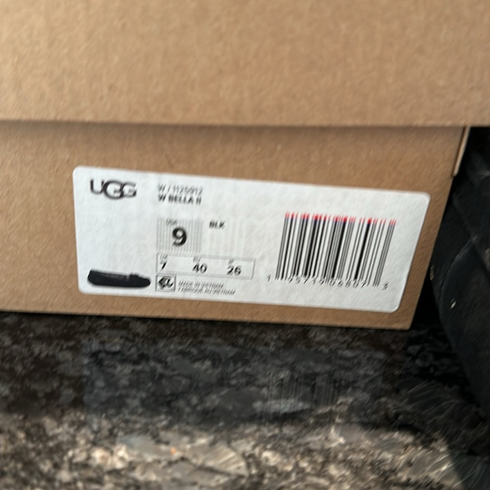 Euc Ugg Bella - image 4